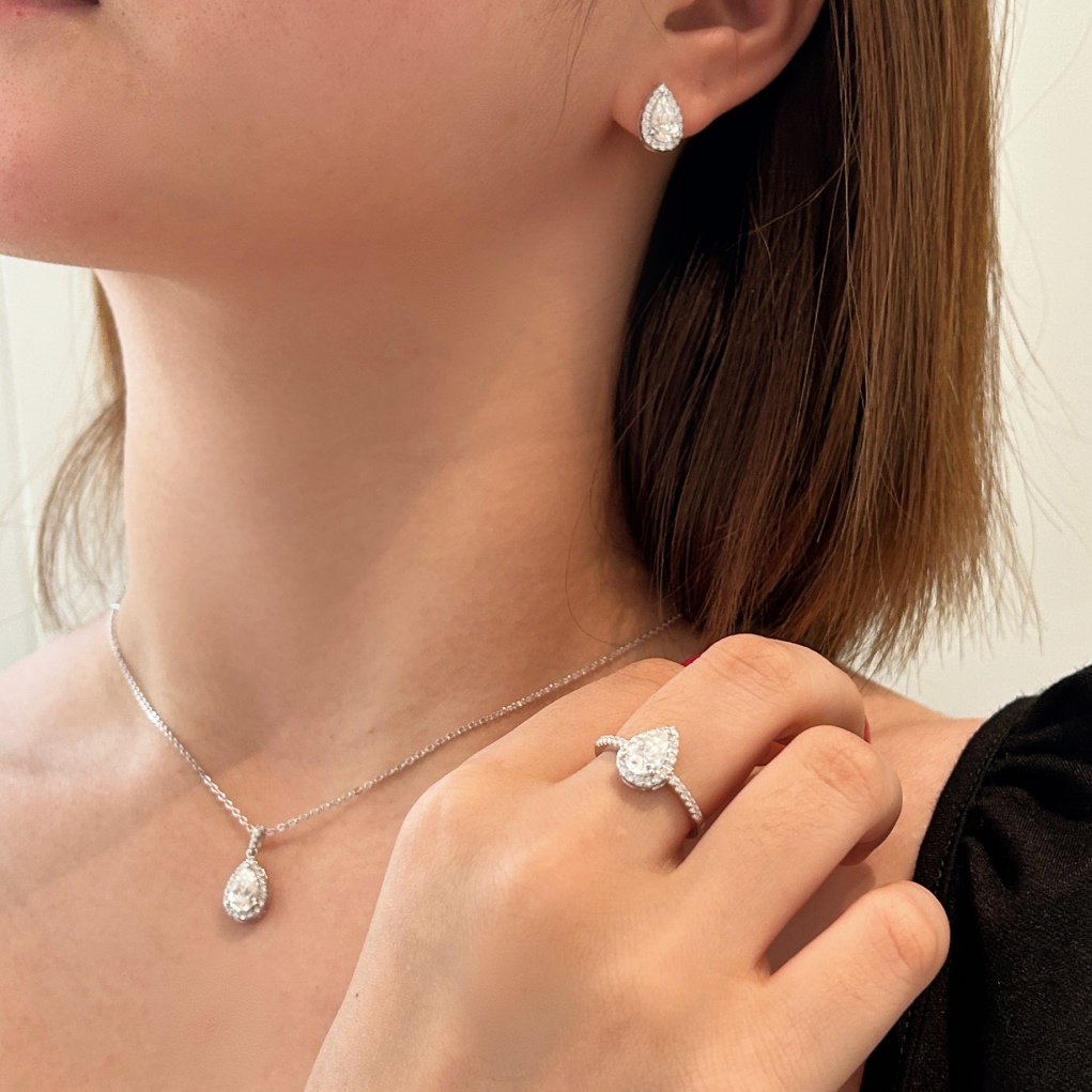 ZAINA™ Drop Sterling Silver Stud Earrings 💧