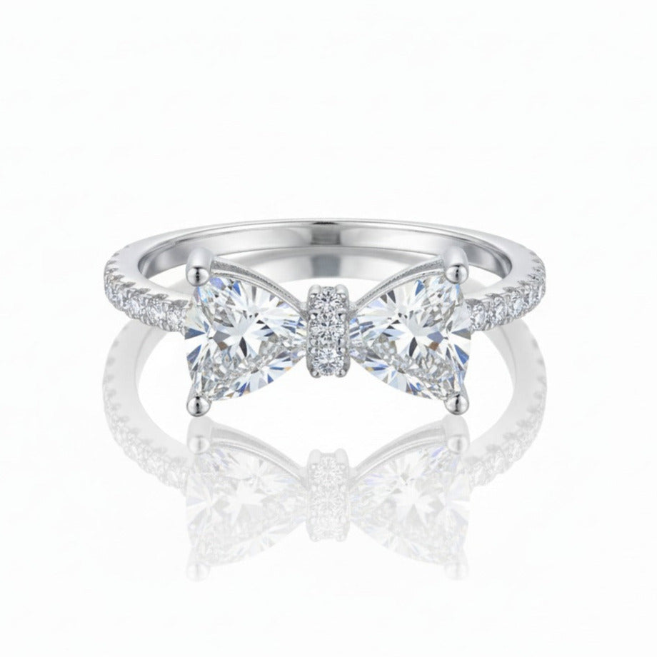 ZAINA™ Sparkling Bow Ring 🎀