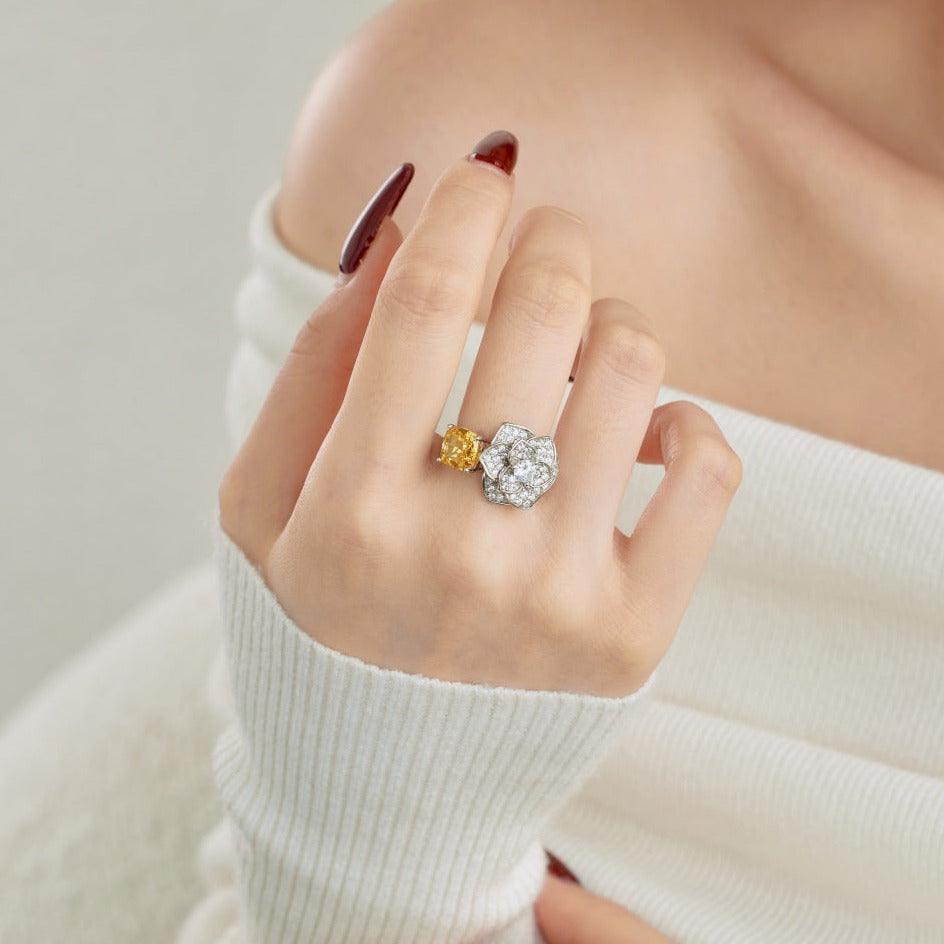 ZAINA™ Camellia Sunburst Ring 💐