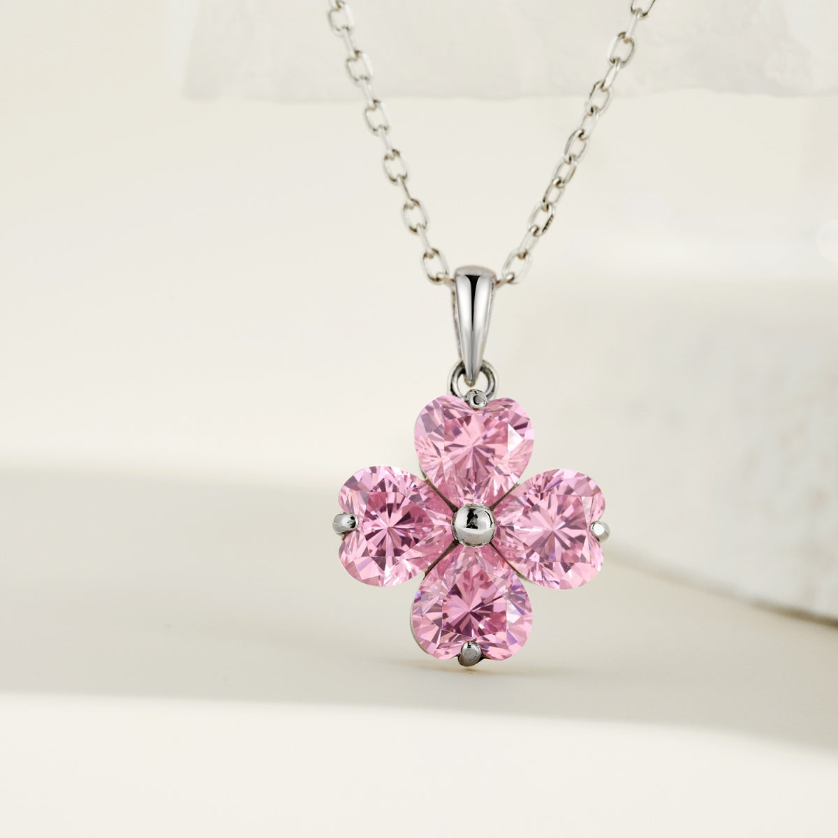 ZAINA™ Heart Petal Necklace 🍀