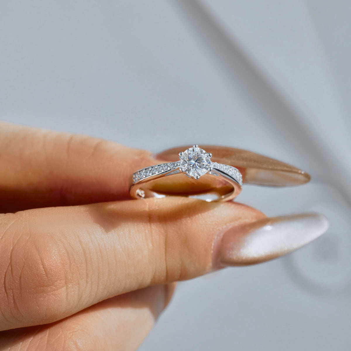 ZAINA™ Love Accord Ring 🦢