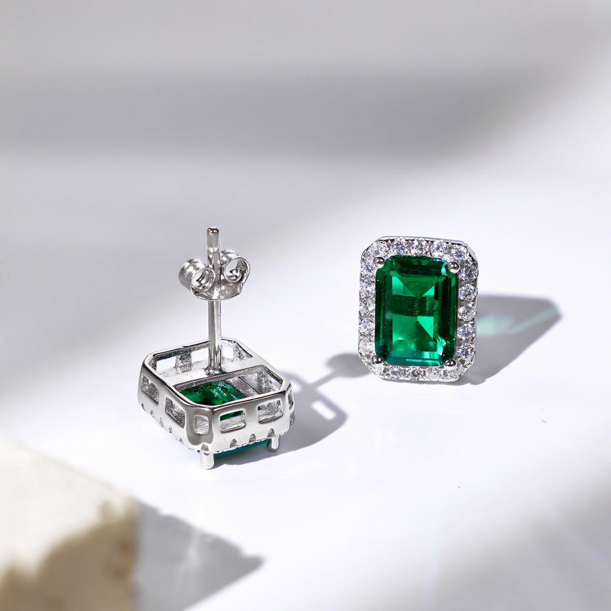 ZAINA™ Emerald Sterling Silver Stud 💚