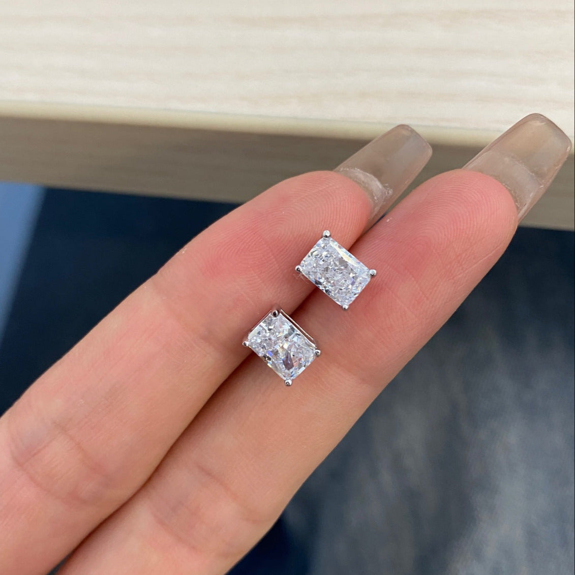 ZAINA™ Flawless Crystal Earrings ✨