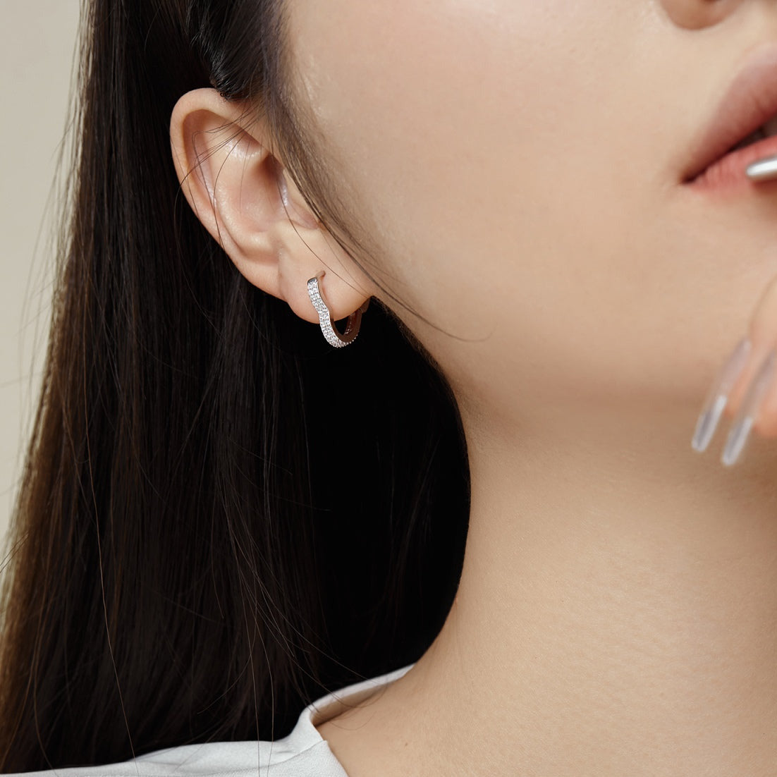 ZAINA™ Pure Heart Earrings