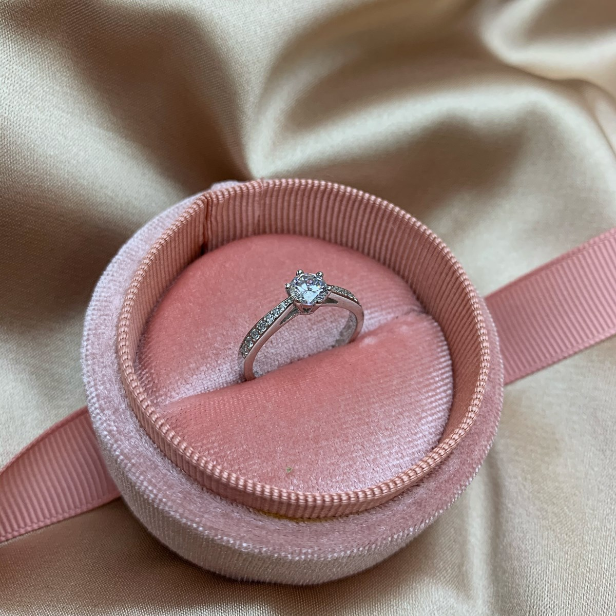 ZAINA™ Love Accord Sterling Silver Ring 🦢