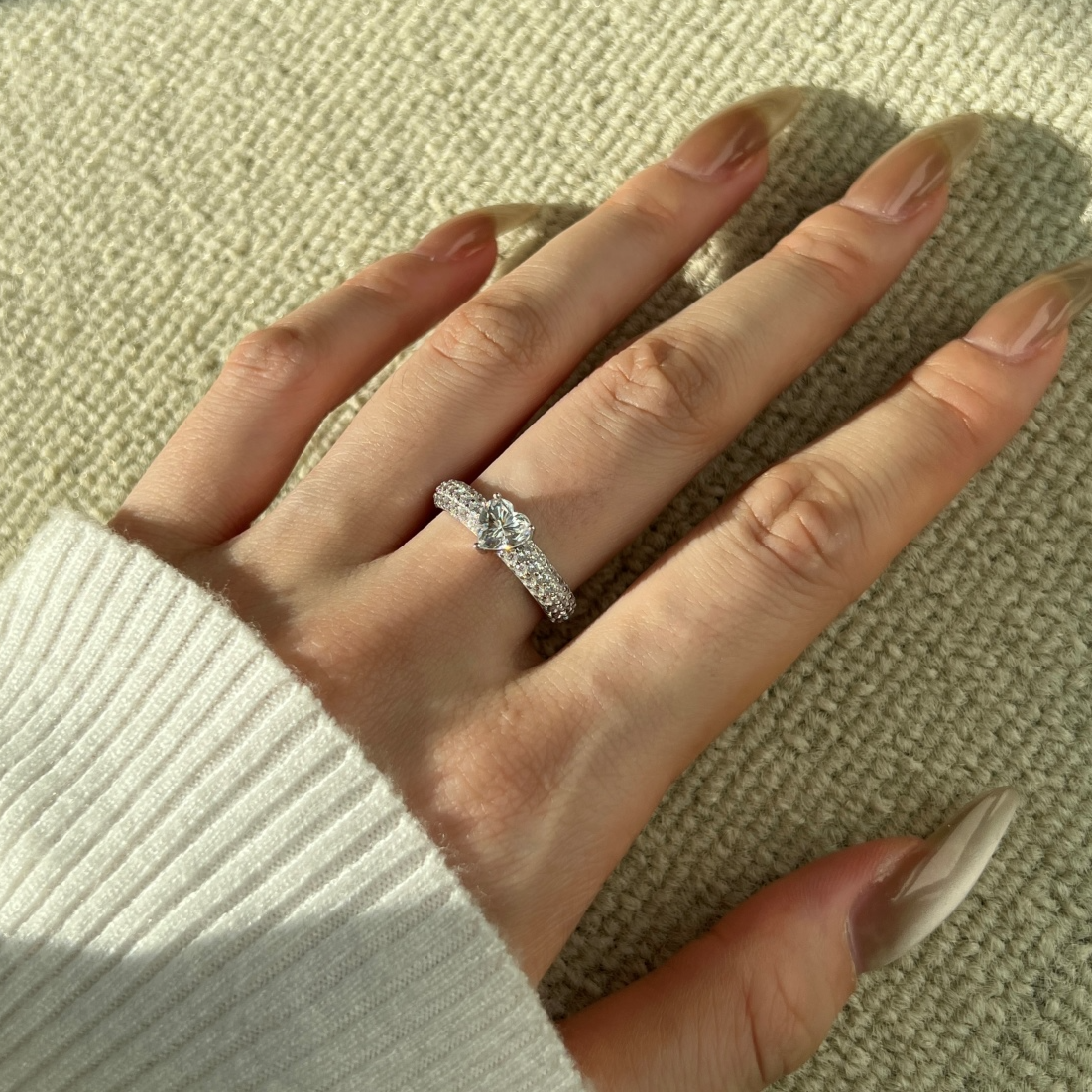 ZAINA™ Starry Heart Ring