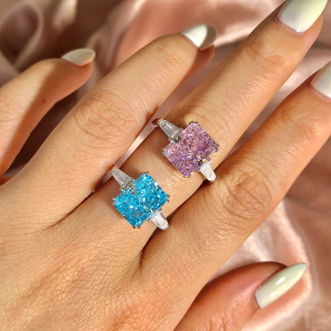 ZAINA™ Frozen Ring