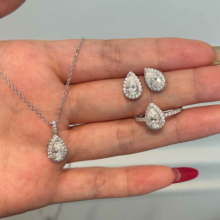 ZAINA™ Drop Sterling Silver Stud Necklace 💧