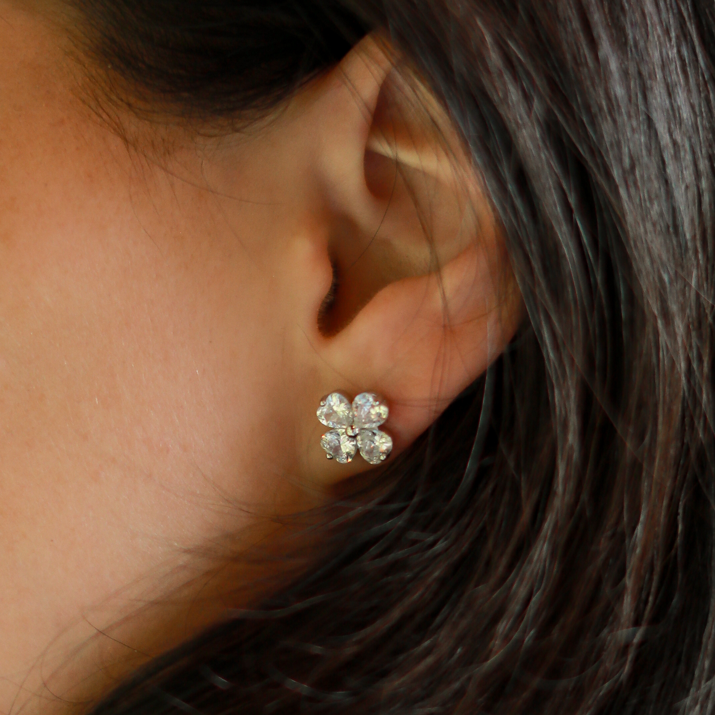 ZAINA™ Luck Heart Stud Earrings 🍀