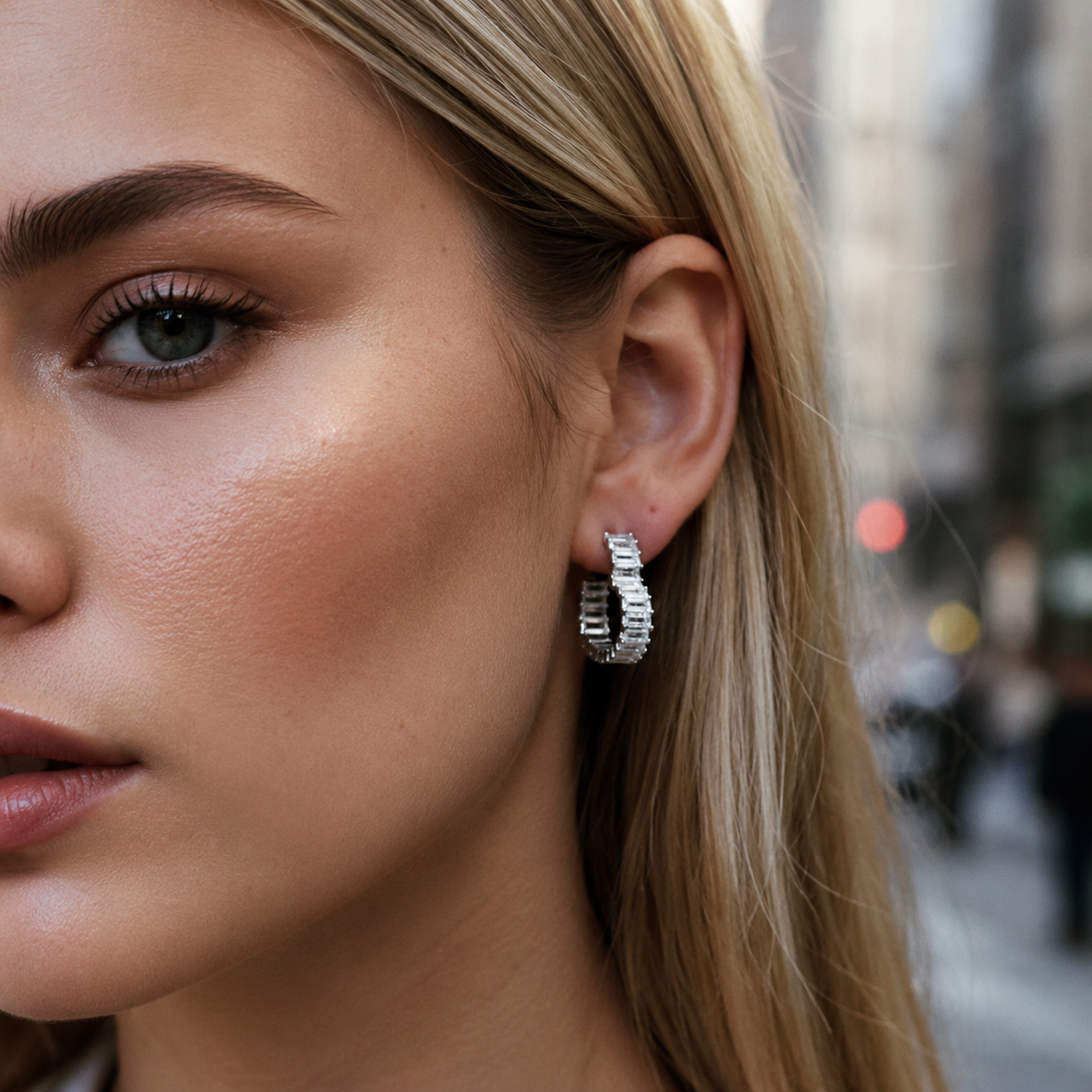 ZAINA™ Heartbeat Earrings