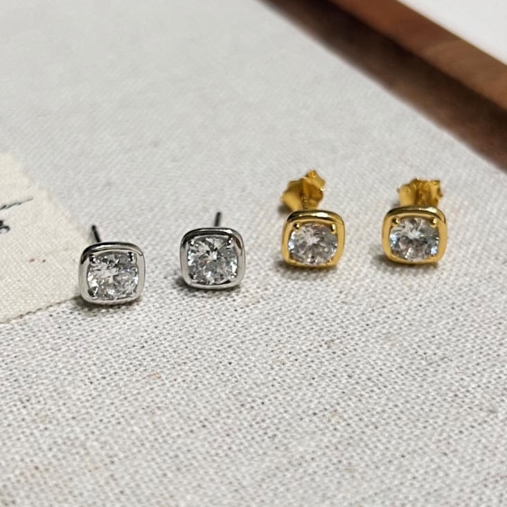 ZAINA™ Serenity Sterling Silver Stud Earrings 🌟