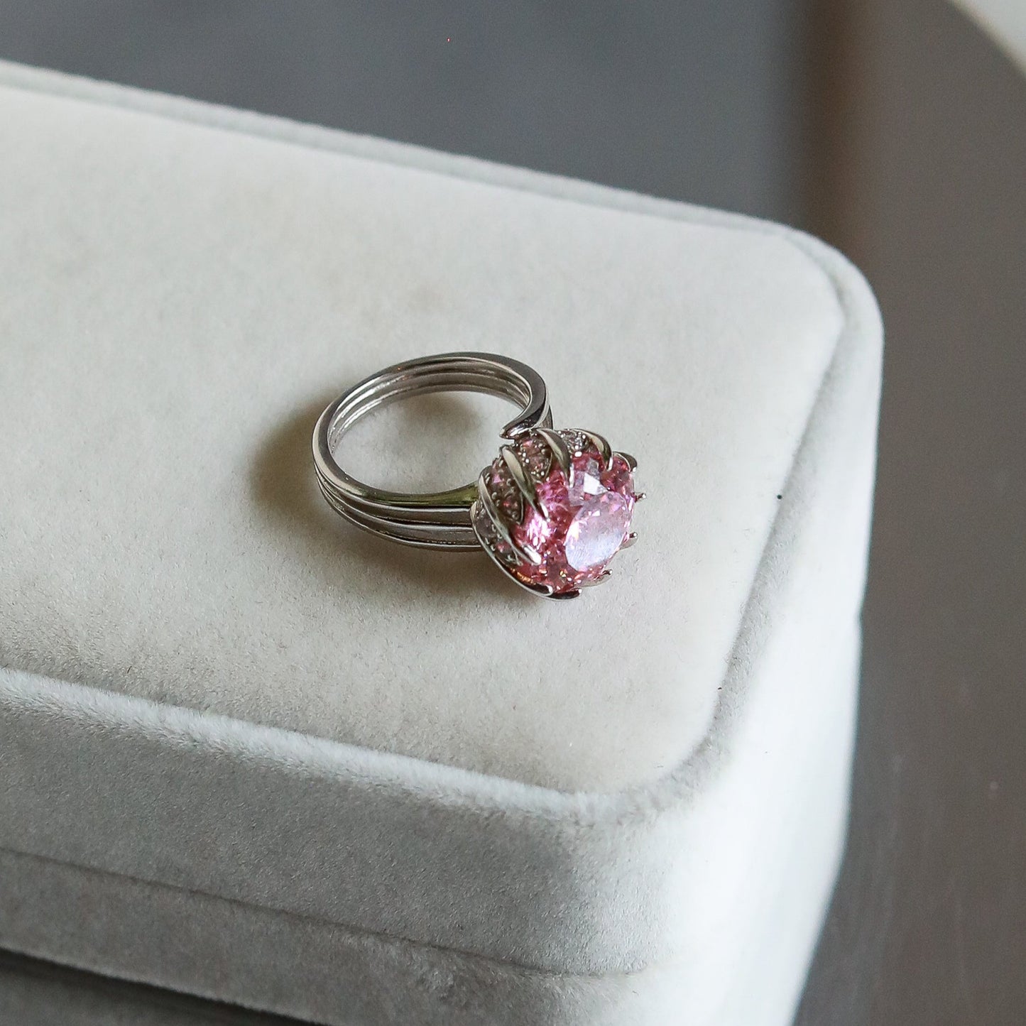 ZAINA™ Desert Rose Ring 🌹