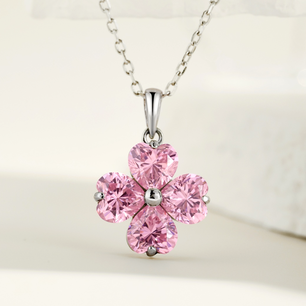 ZAINA™ Quatrefoil Necklace