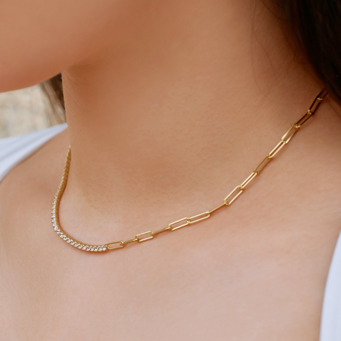 ZAINA™ Caught Light Necklace