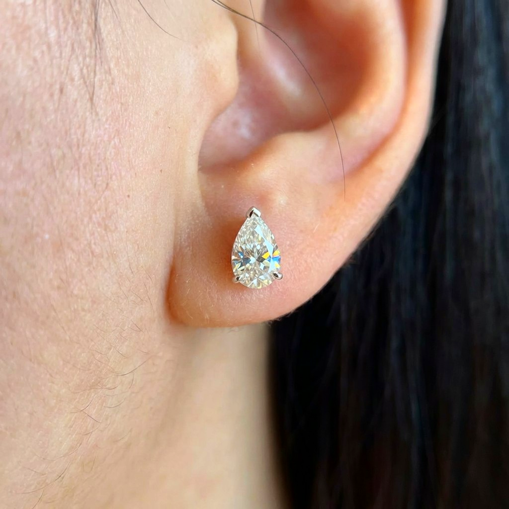 ZAINA™ Dew Stud Earrings