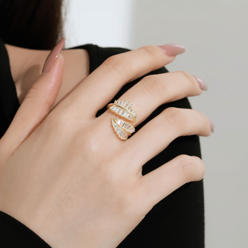 ZAINA™ Amira Ring 🌿