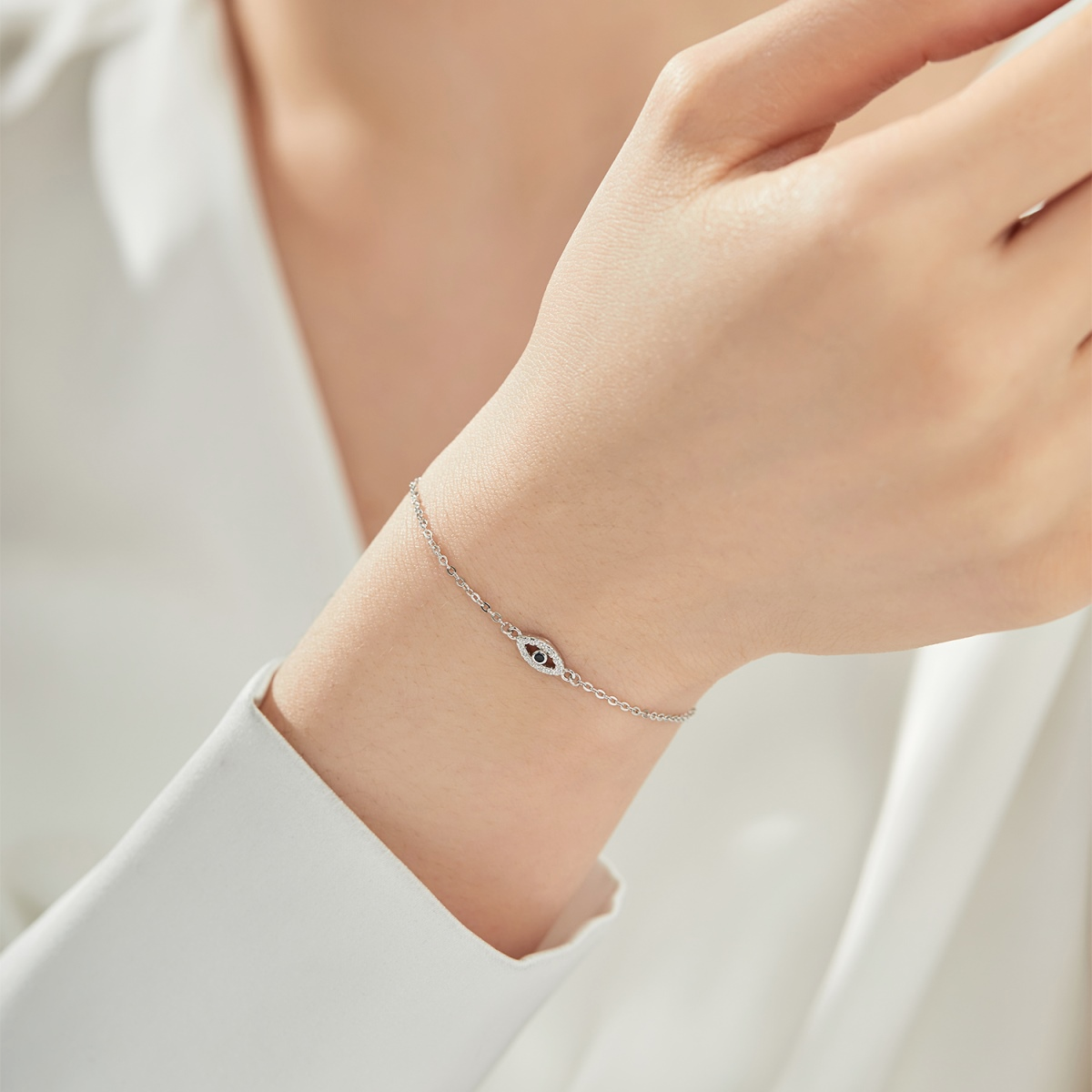 ZAINA™ Divine Eye Bracelet 🧿