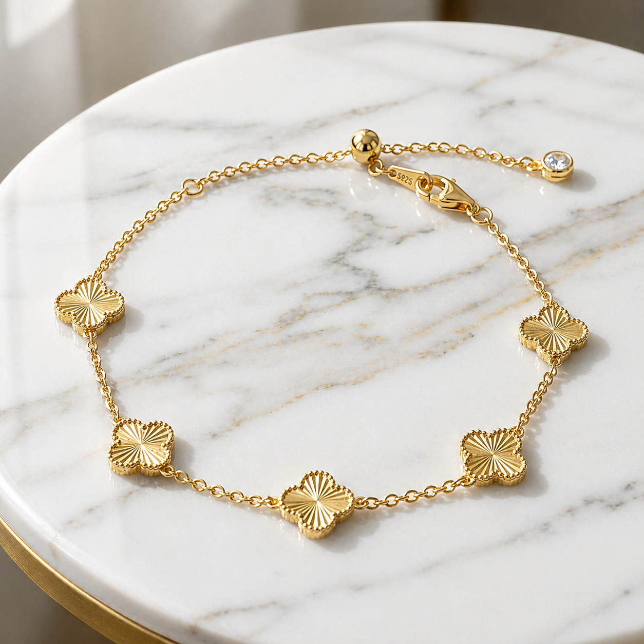ZAINA™ Gold Leaf Bracelet