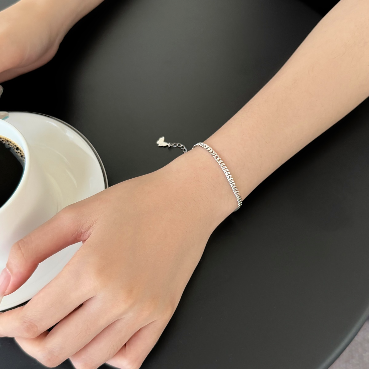 ZAINA™ Link Bracelet