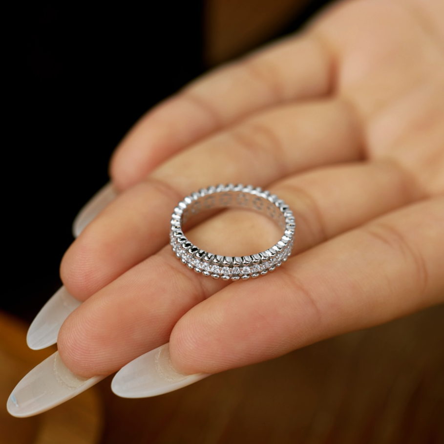 ZAINA™ Apex Ring