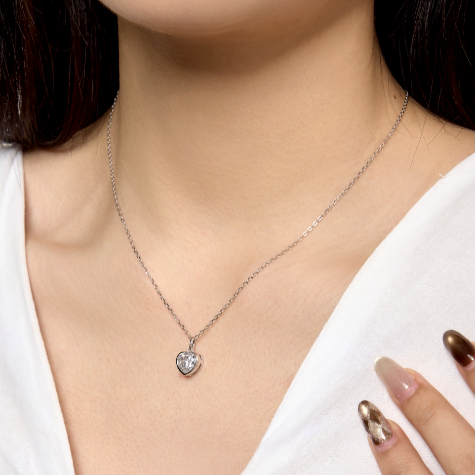ZAINA™ Old Money Necklace