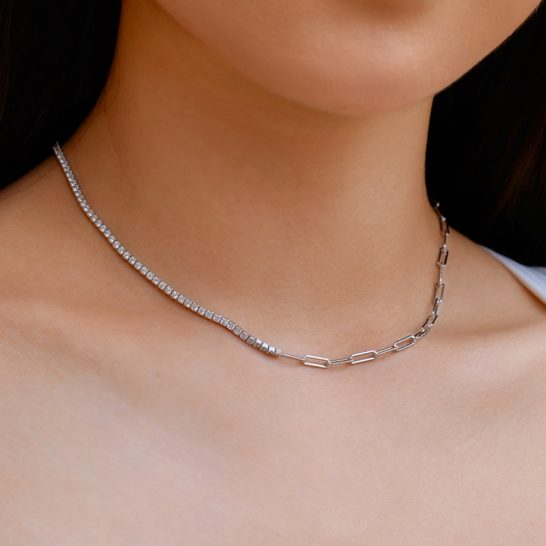 ZAINA™ Caught Light Necklace