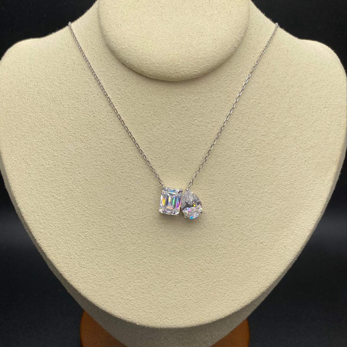 ZAINA™ Reya Necklace