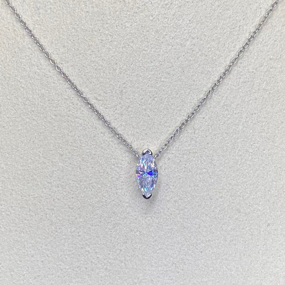 ZAINA™ Elo Necklace