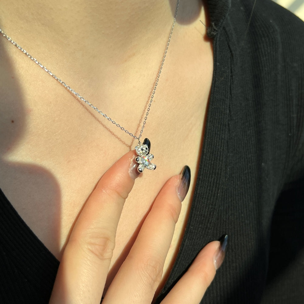 ZAINA™ Polar Bear Necklace ❄️