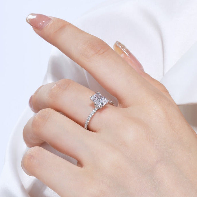 ZAINA™ Supernova Sterling Silver Ring 🌠