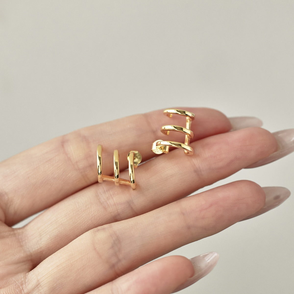 ZAINA™ Silver Triad Earrings 🔱