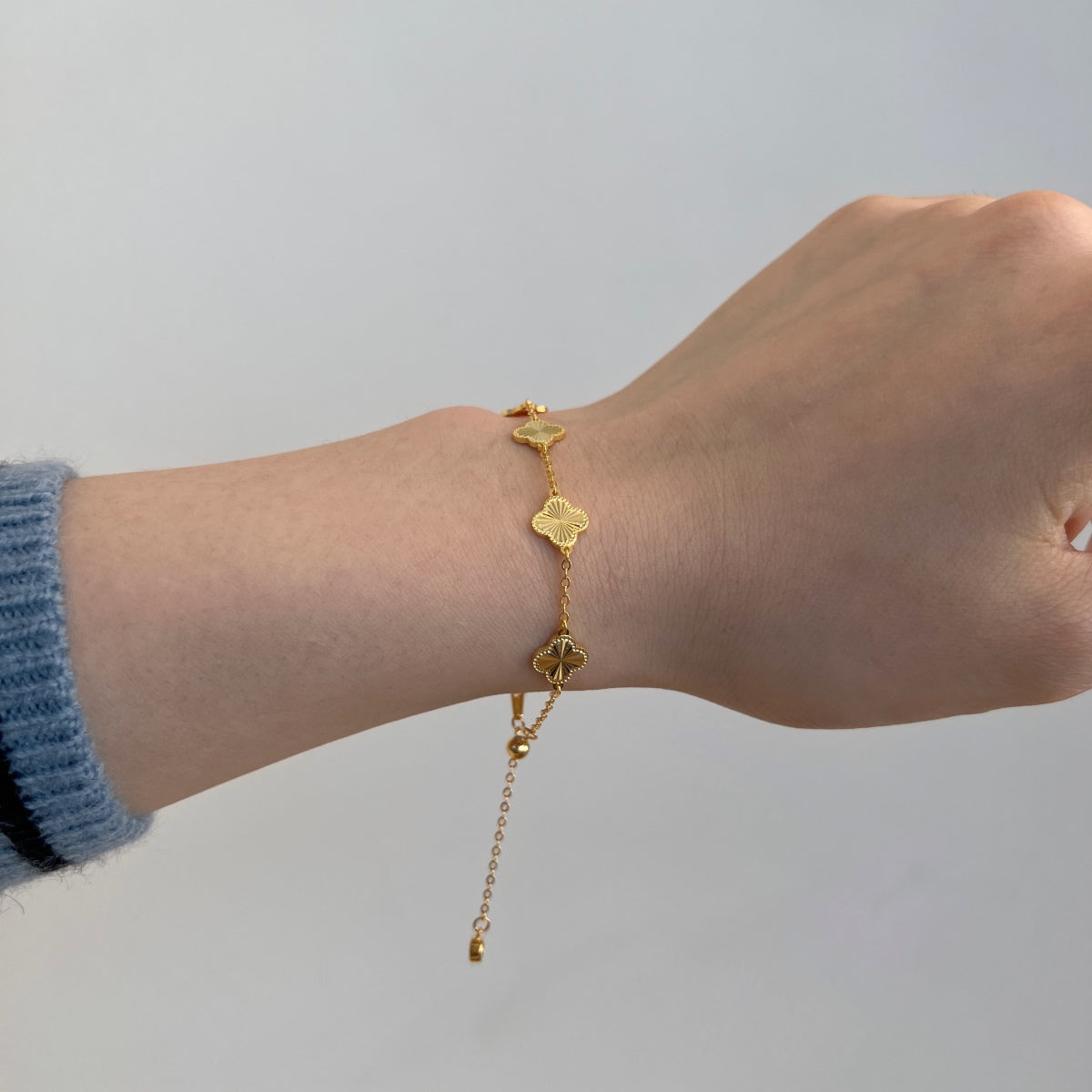 ZAINA JEWEL™ Golden Clover Bracelet 💛