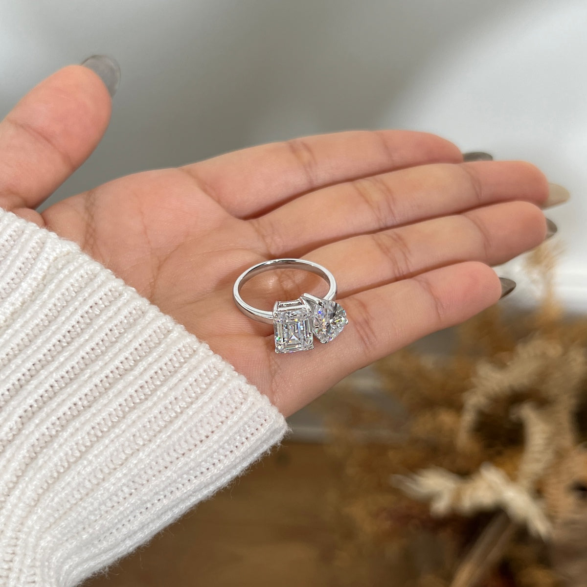 ZAINA™ Reya Ring