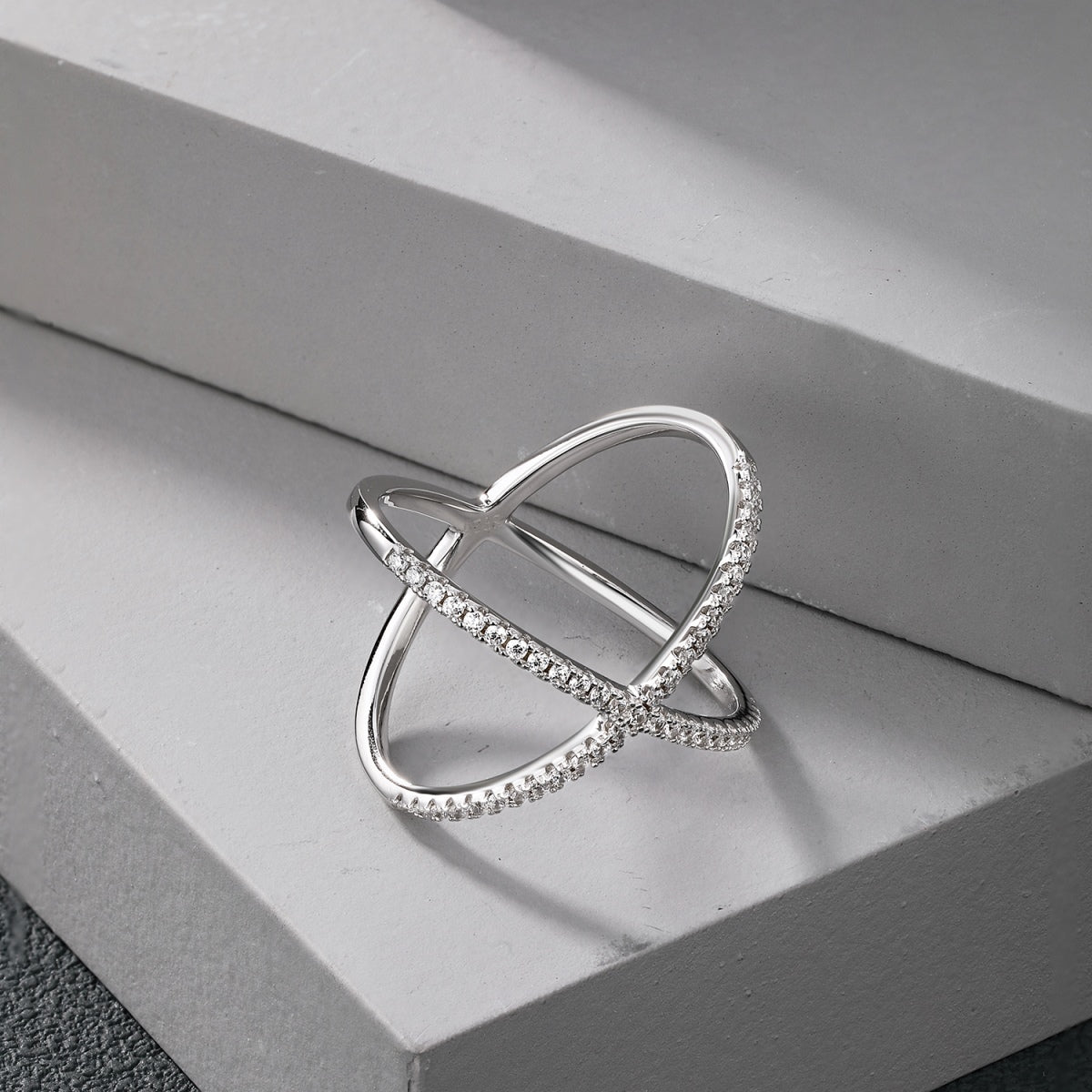ZAINA™ Orbit Ring 💫