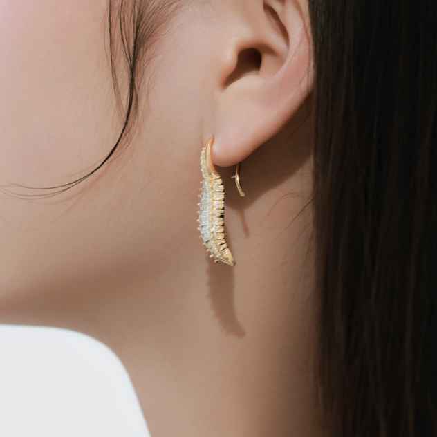 ZAINA™ Leaflight Earrings  🪶