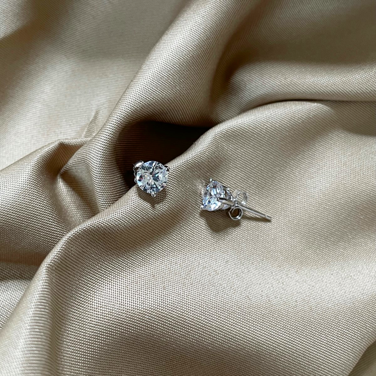 ZAINA™ Tender Spark Stud Earrings 🌞