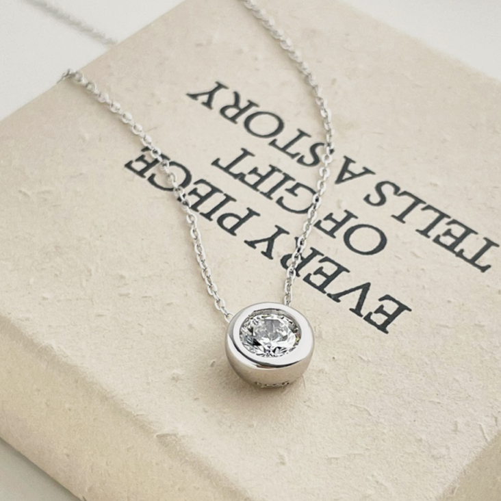 ZAINA™ Vega Necklace