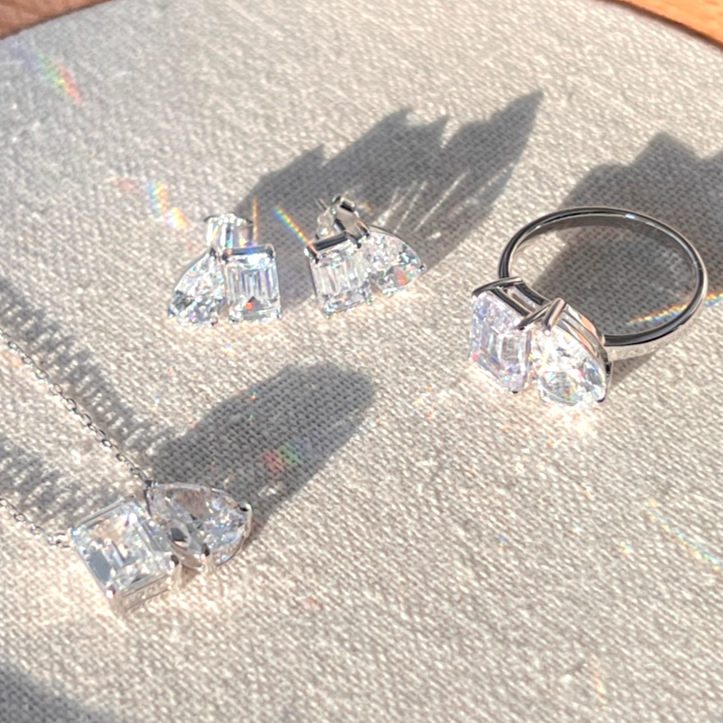 ZAINA™ Reya Stud Earrings