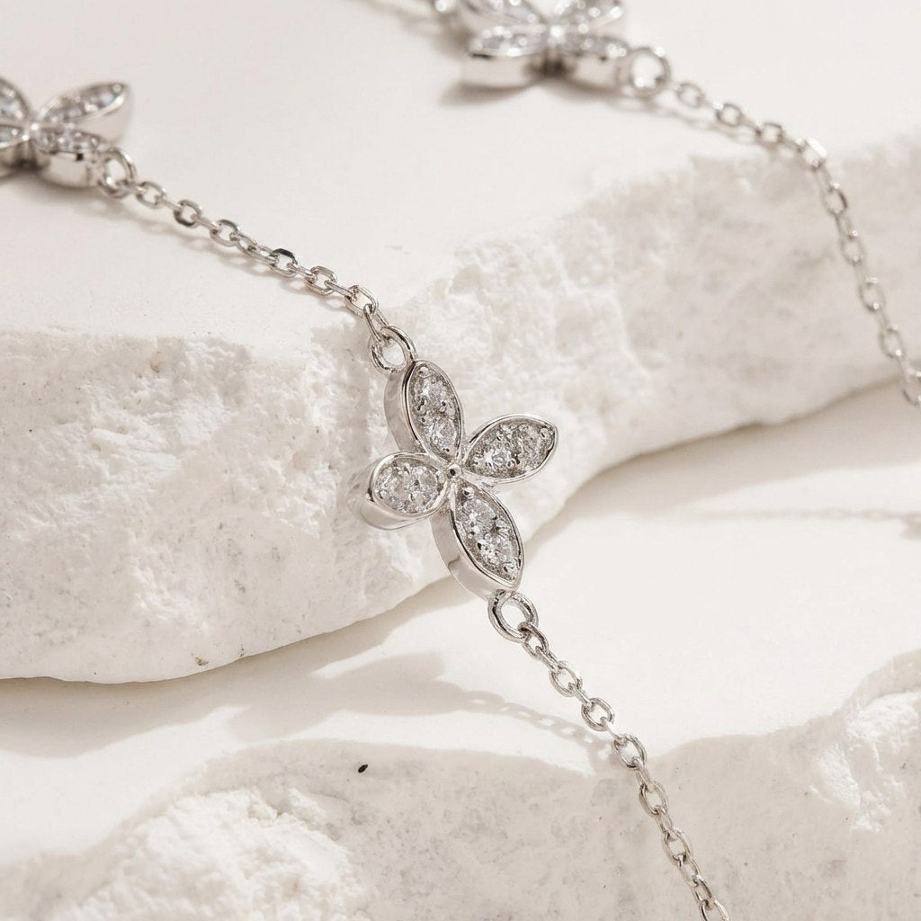 ZAINA™ Soar Necklace