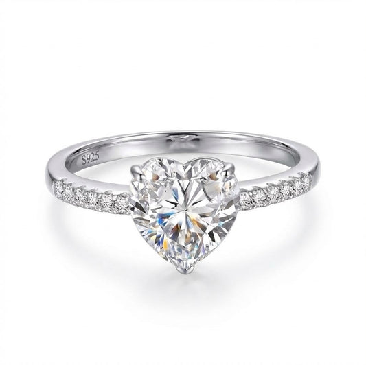 ZAINA™ Amor Ring