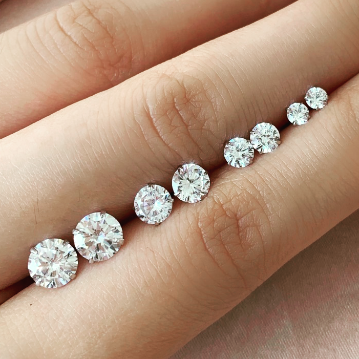 ZAINA™ 1ct Safa Glow Stud Earrings 🌠